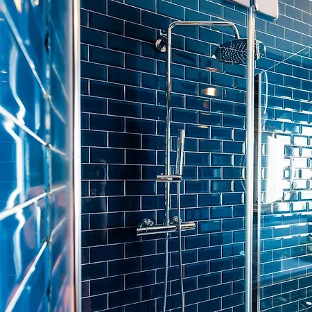 The Lion's Den Trieste